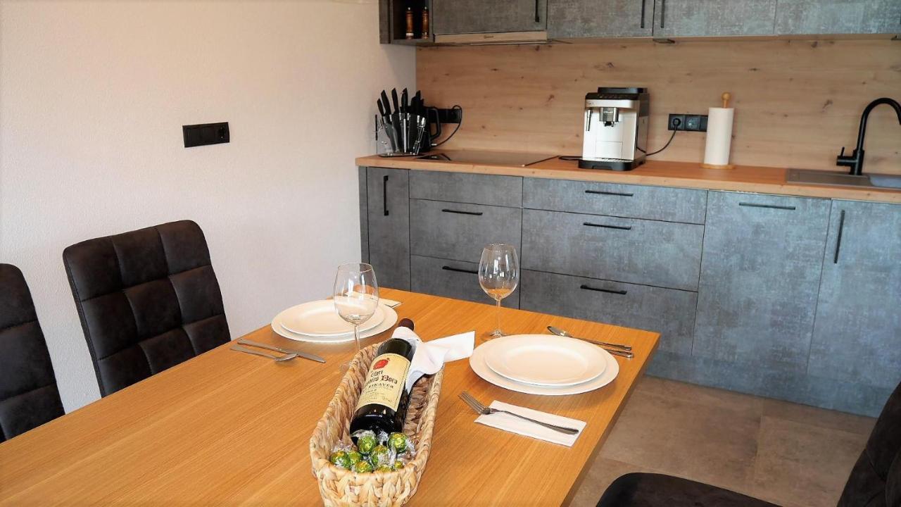 Appartements Plus ホッホフィルツェン エクステリア 写真
