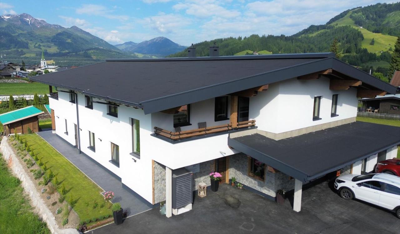 Appartements Plus ホッホフィルツェン エクステリア 写真